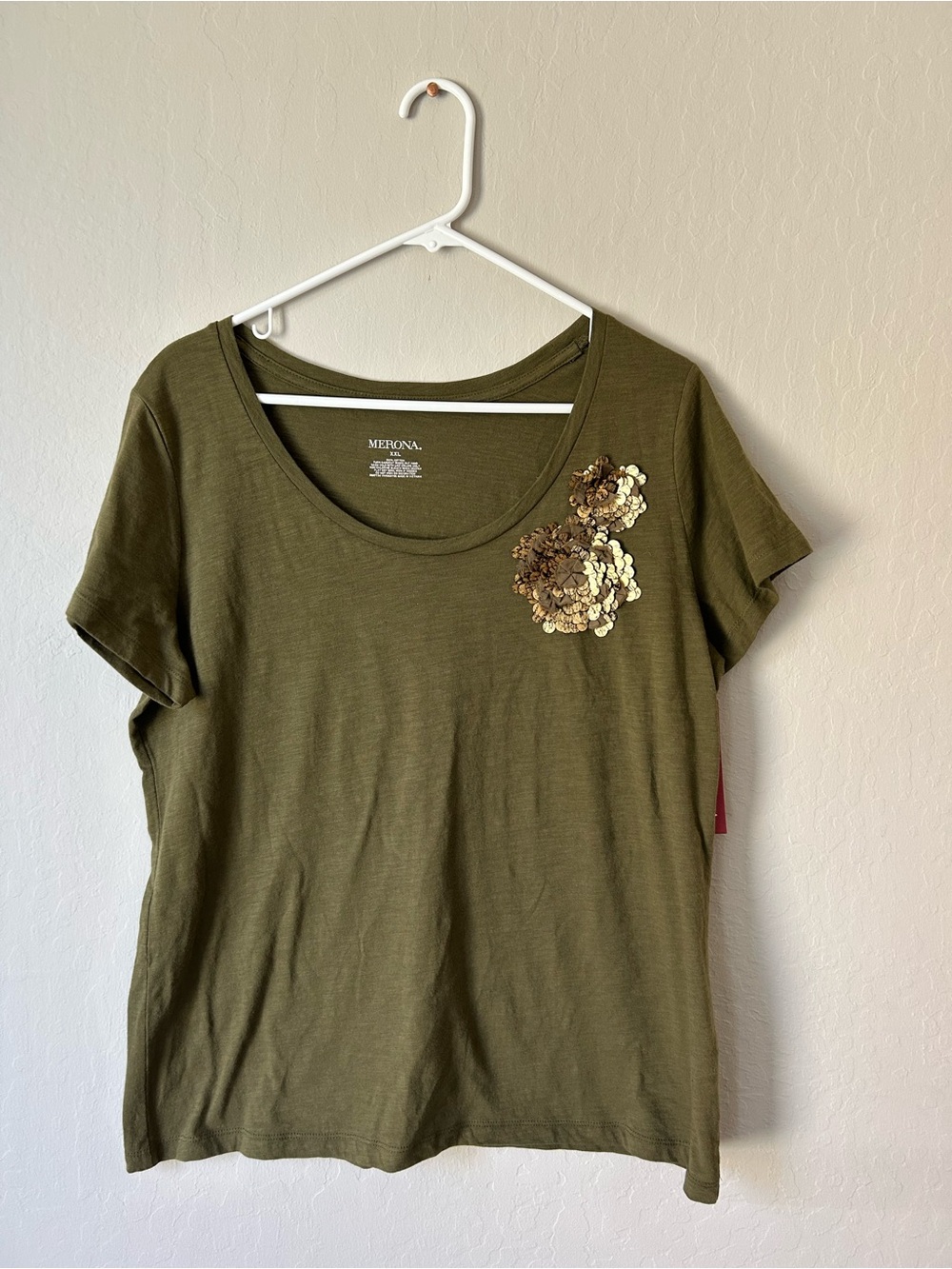 Merona Olive Green Scoop Neck Tee with Gold Sequin Floral Accent XXL